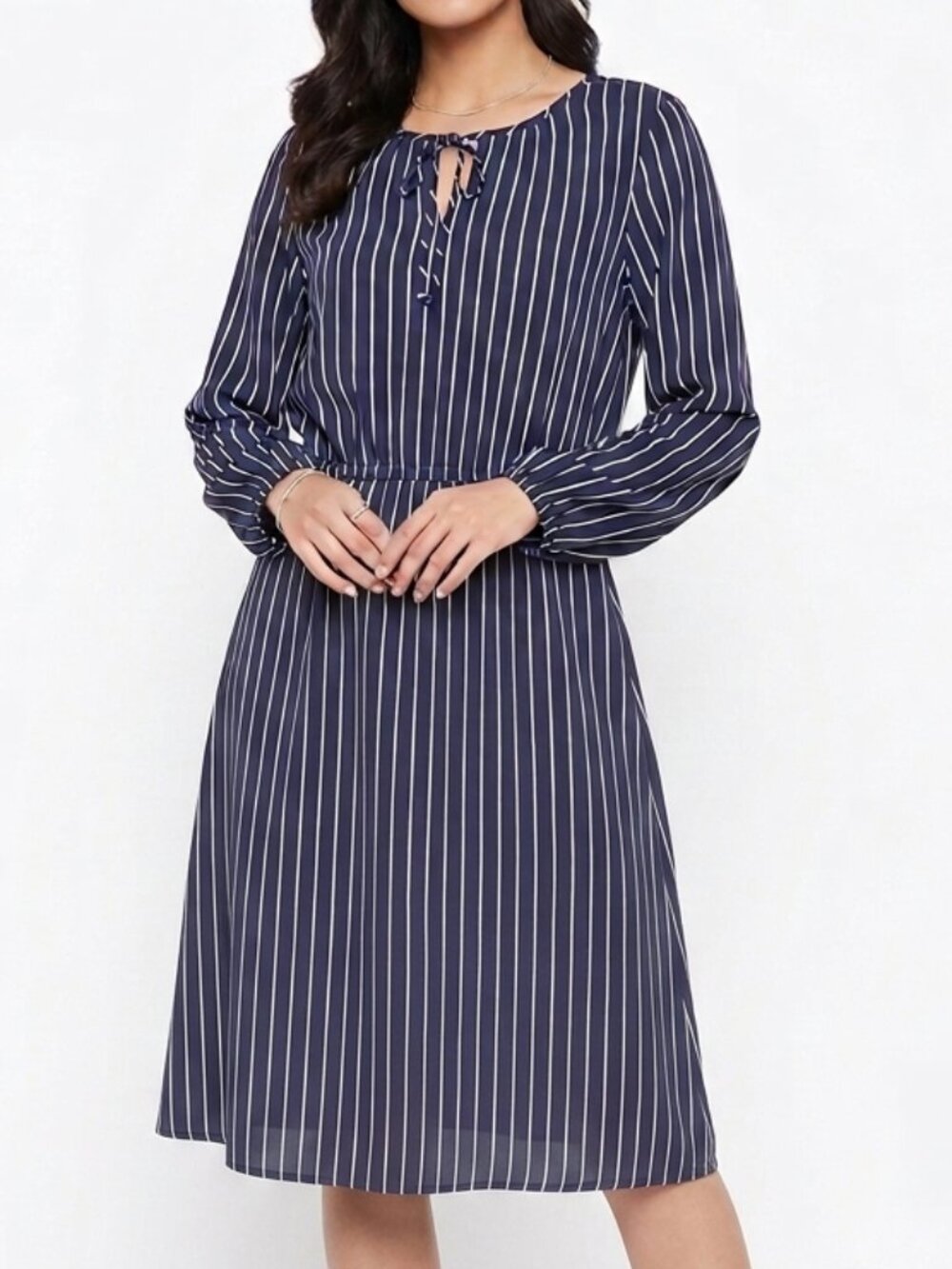 Old Navy White and Navy Blue Pinstripe Long Sleeve Pullover Dress Women's Size L
